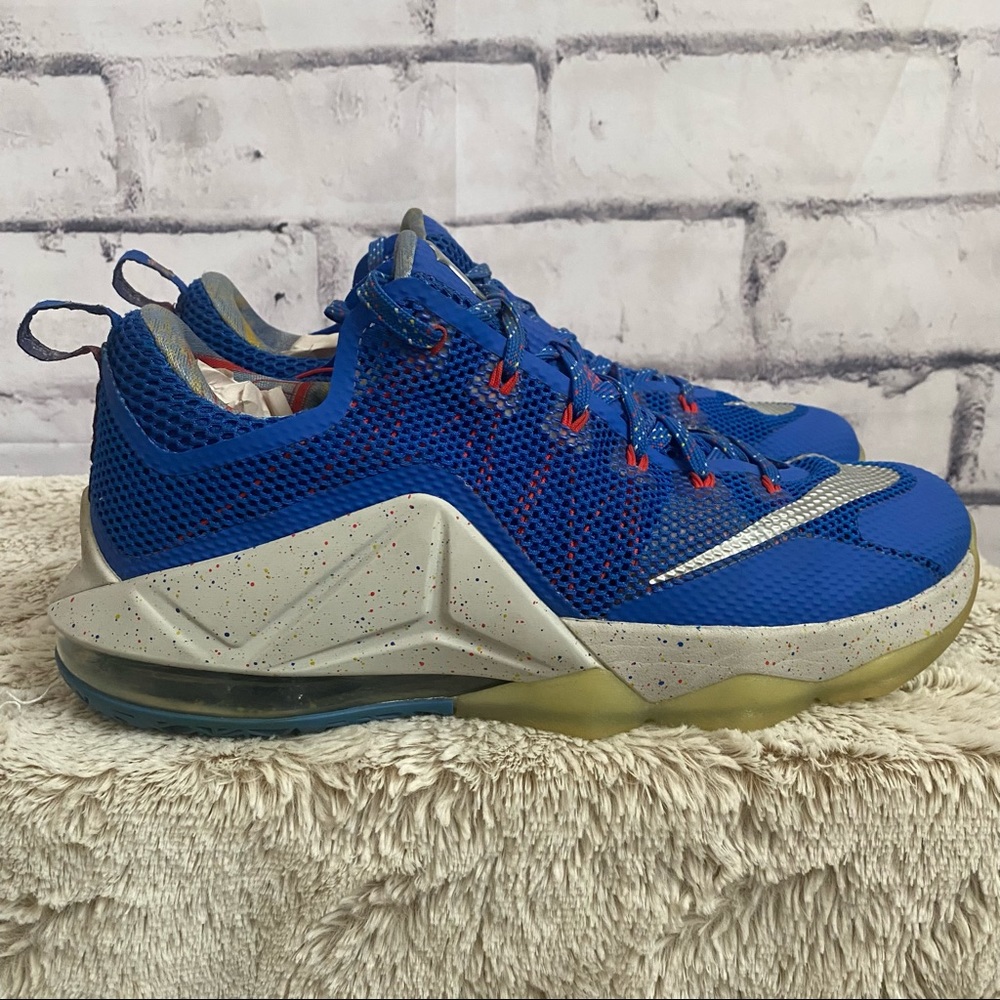 Nike Zoom LeBron 12 low rise men’s basketball shoes in game royal